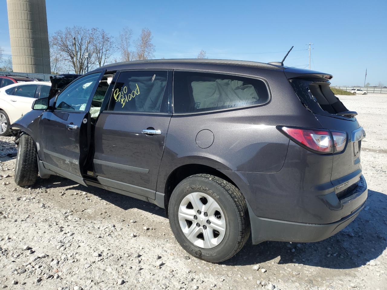 2017 Chevrolet Traverse Ls vin: 1GNKRFKD7HJ214871