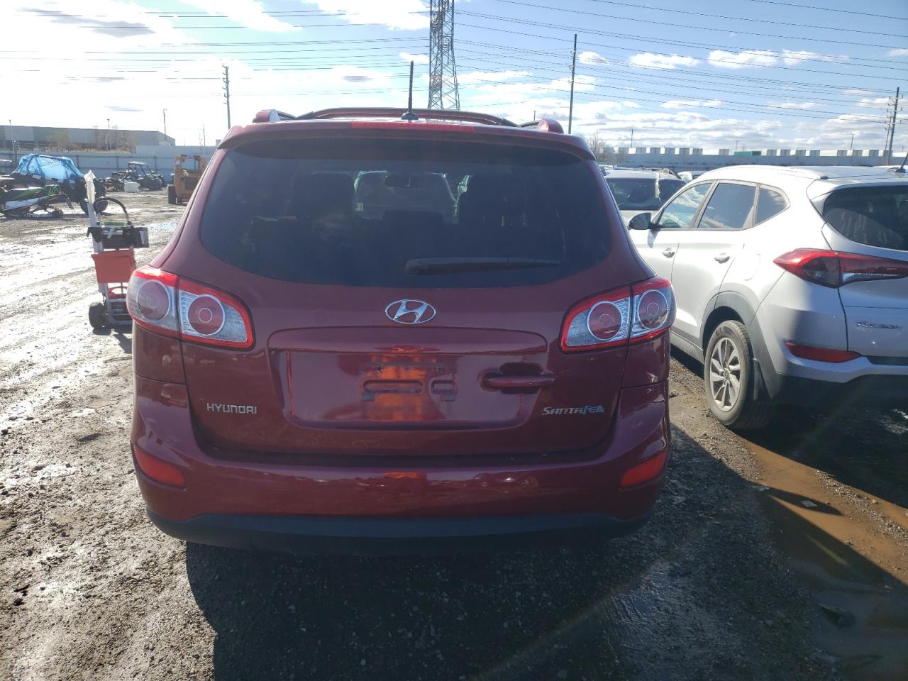 5XYZH4AG3BG074691 2011 Hyundai Santa Fe Se