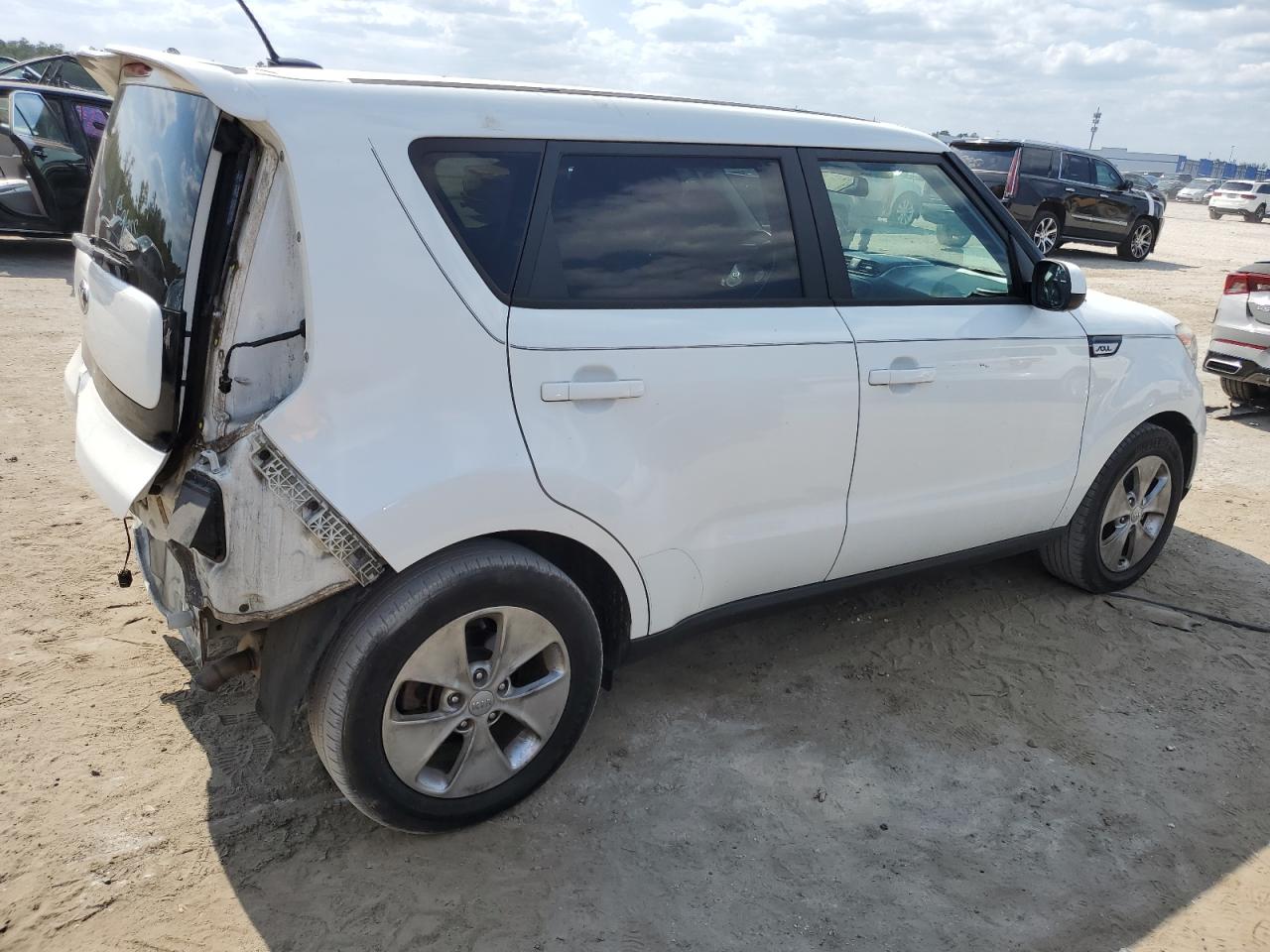 KNDJN2A20G7276939 2016 Kia Soul