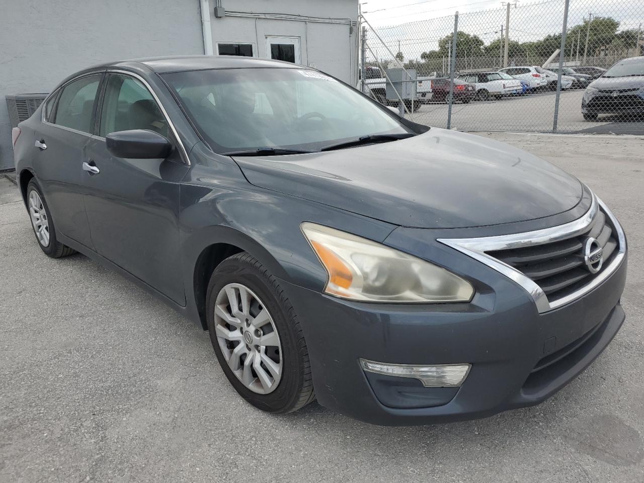 1N4AL3APXDC909723 2013 Nissan Altima 2.5