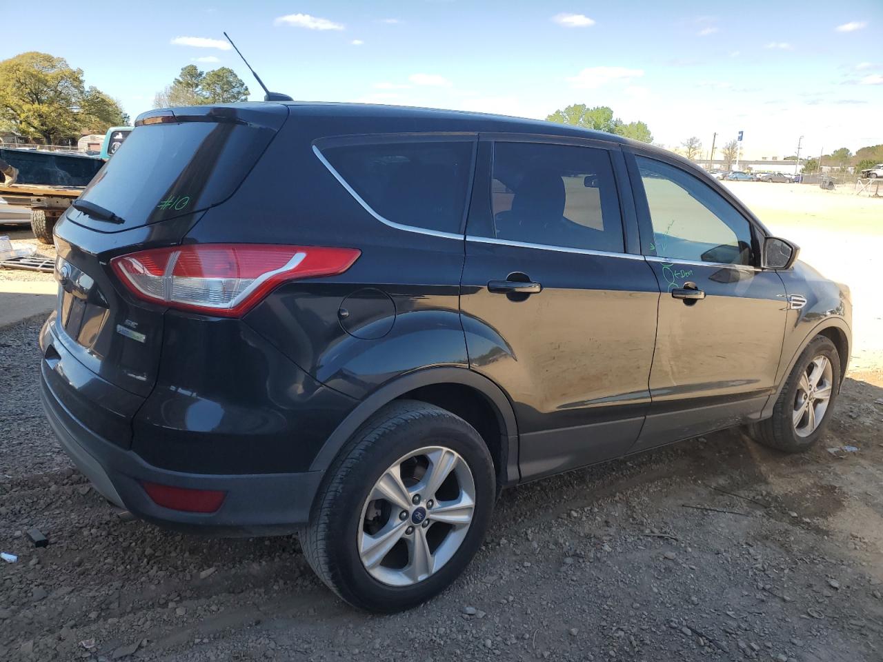 1FMCU0GX1EUB85689 2014 Ford Escape Se