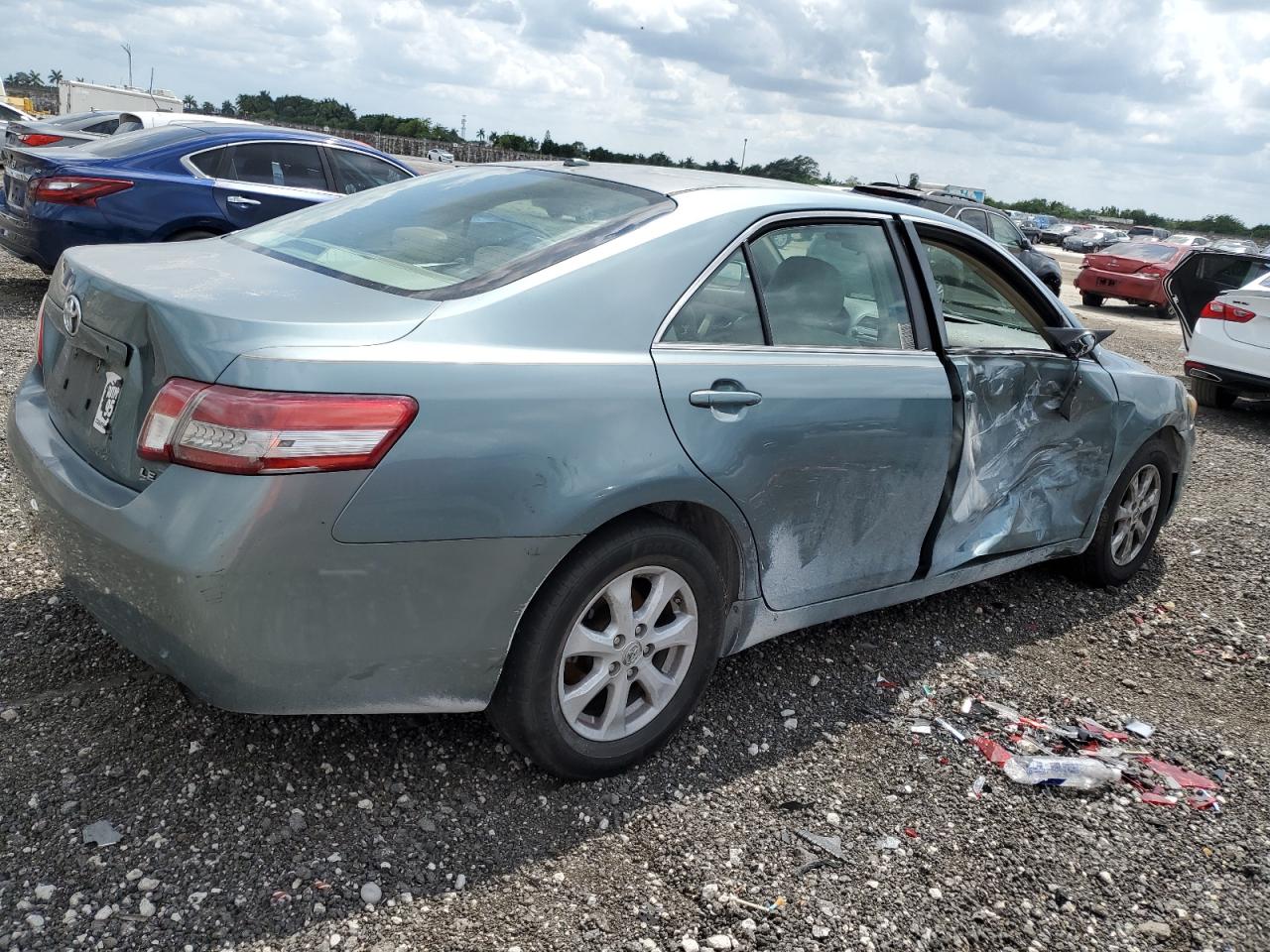 4T1BF3EK6AU561165 2010 Toyota Camry Base