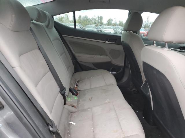 2018 Hyundai Elantra - Image 10