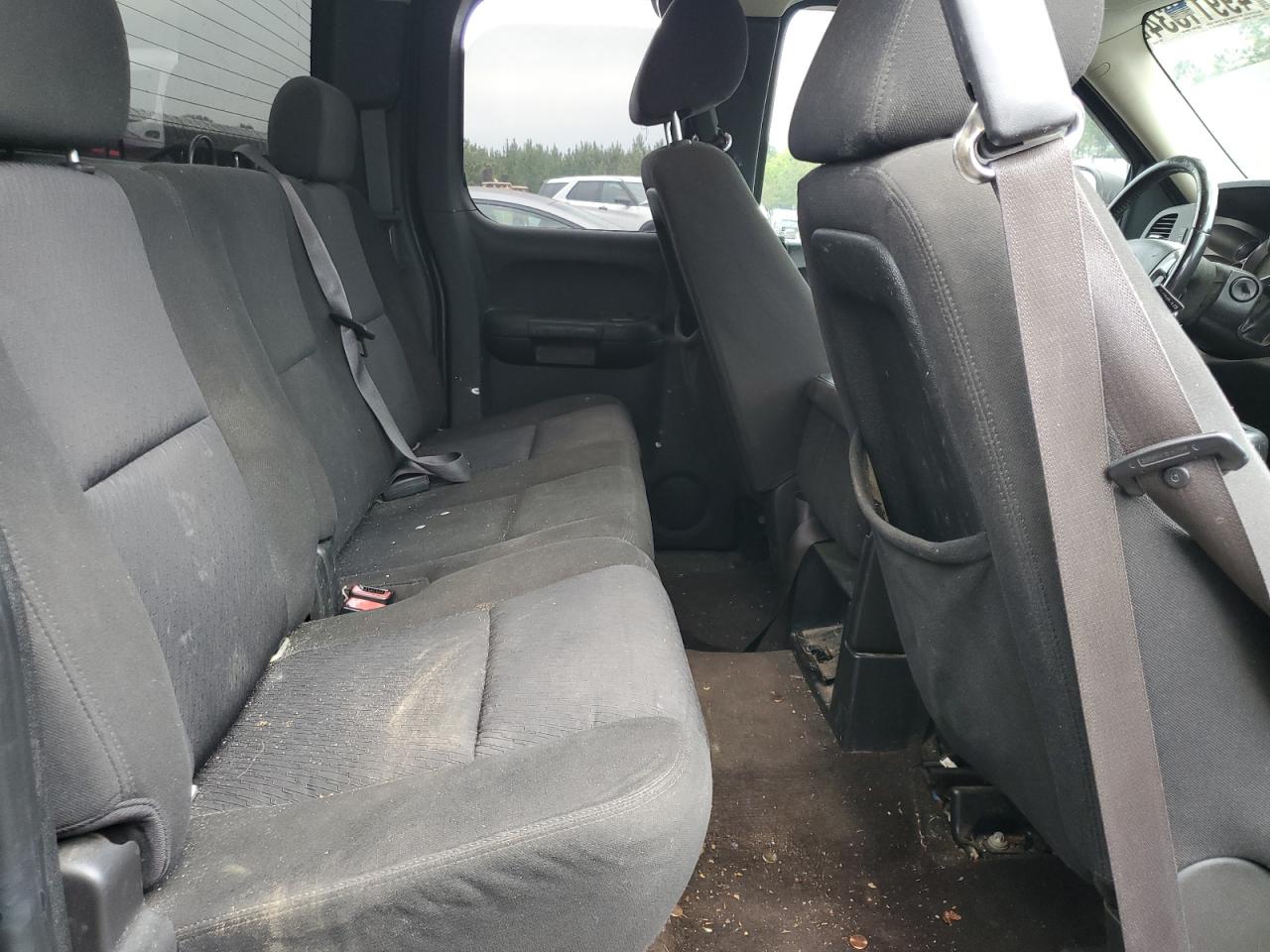 1GCRCSE03BZ345802 2011 Chevrolet Silverado C1500 Lt