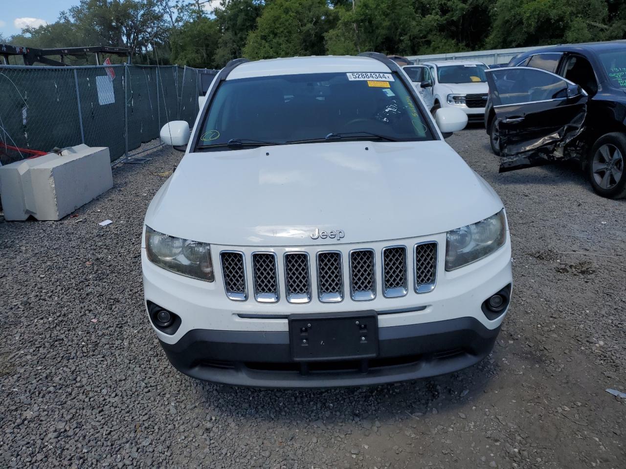 1C4NJCEA1GD633518 2016 Jeep Compass Latitude