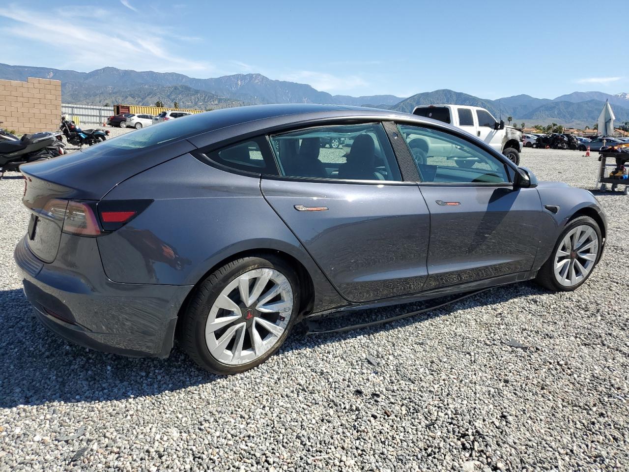 5YJ3E1EA2NF359770 2022 Tesla Model 3