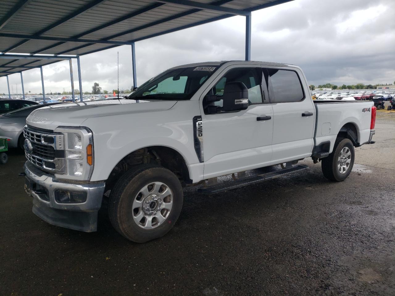 Ford F-250 2024 