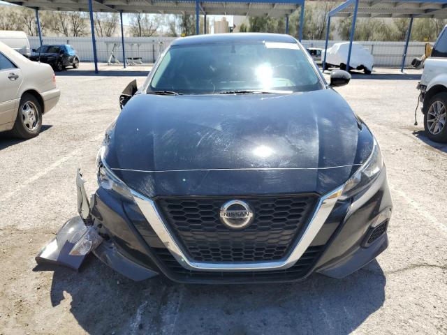 2019 Nissan Altima - Image 5