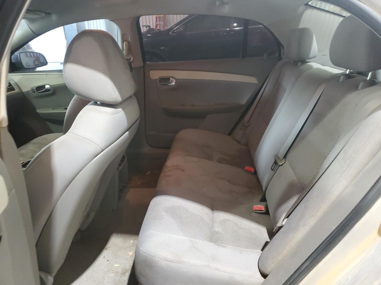 1G1ZB5EB1AF318175 2010 Chevrolet Malibu Ls