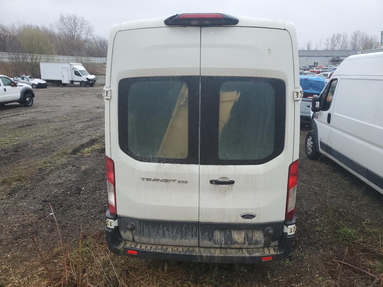 1FTYR2XM3JKA85709 2018 Ford Transit T-250