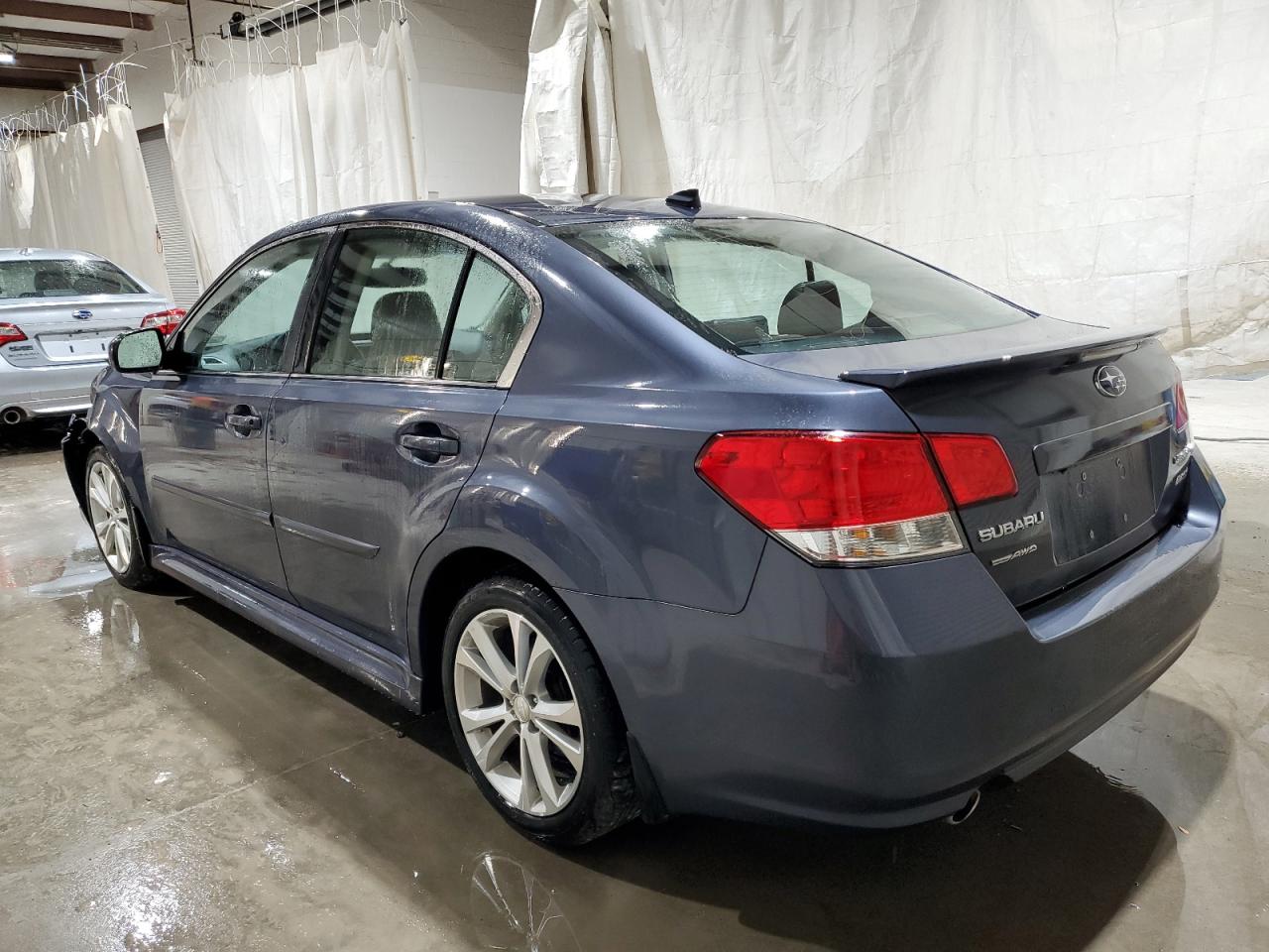 2014 Subaru Legacy 2.5I Limited vin: 4S3BMBM67E3024048