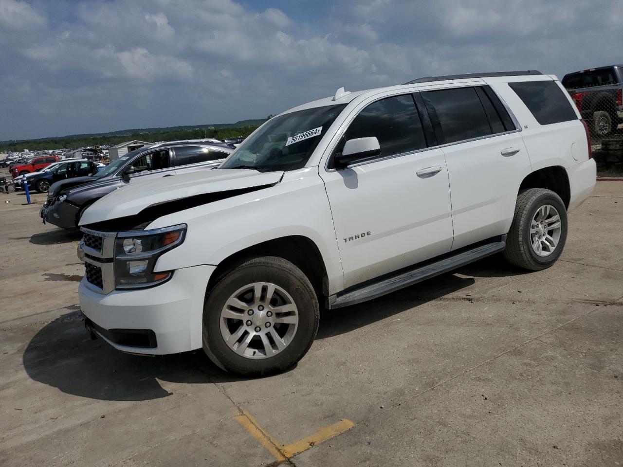 2017 Chevrolet Tahoe C1500 Lt vin: 1GNSCBKC8HR252855