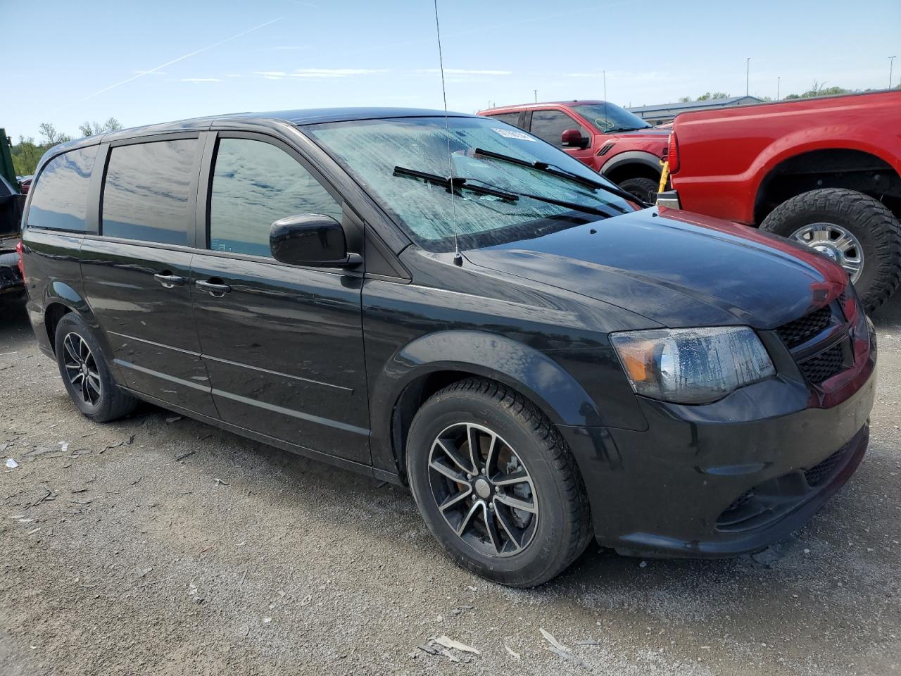 2C4RDGBG7FR685188 2015 Dodge Grand Caravan Se