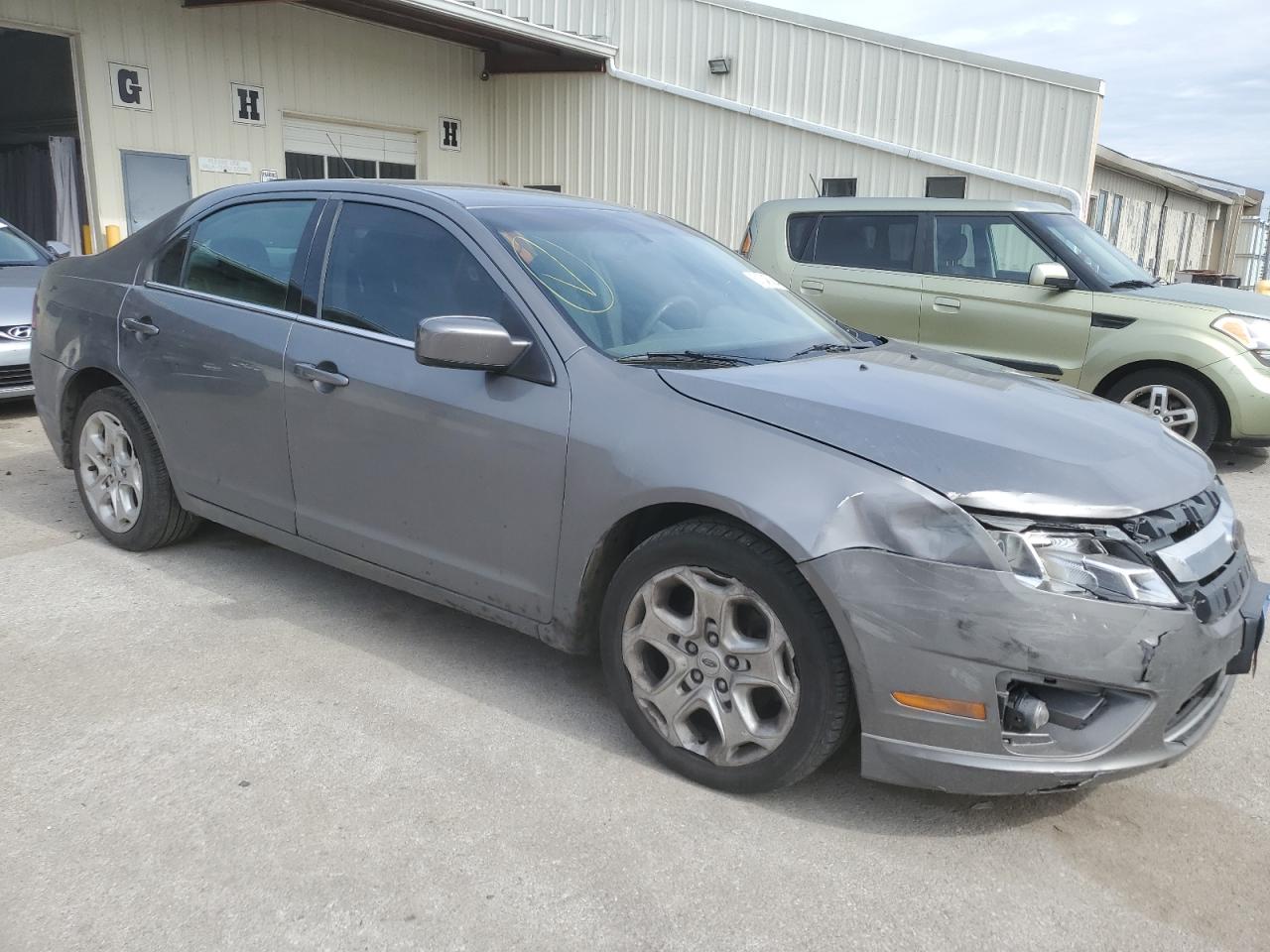 3FAHP0HA2AR338342 2010 Ford Fusion Se