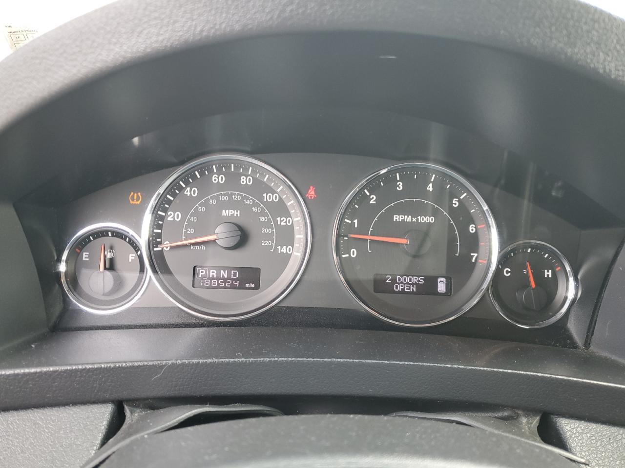 1J8GR48K29C551908 2009 Jeep Grand Cherokee Laredo