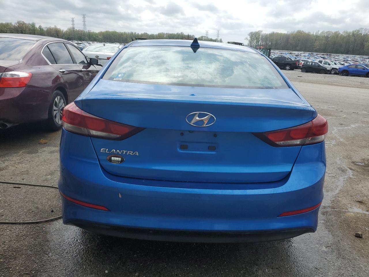 2018 Hyundai Elantra Sel vin: KMHD84LF8JU472924