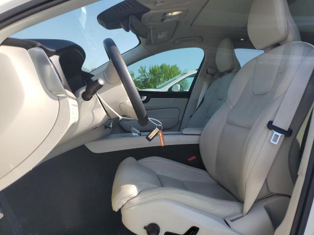 2022 VOLVO XC60 B5 IN YV4L12DL3N1025001