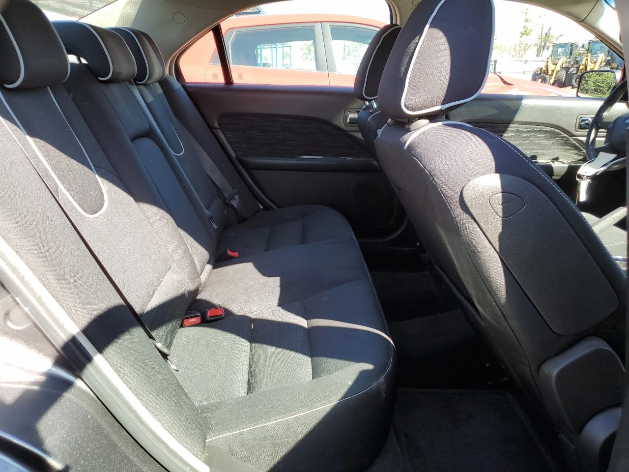 3FAHP0HA9AR411156 2010 Ford Fusion Se