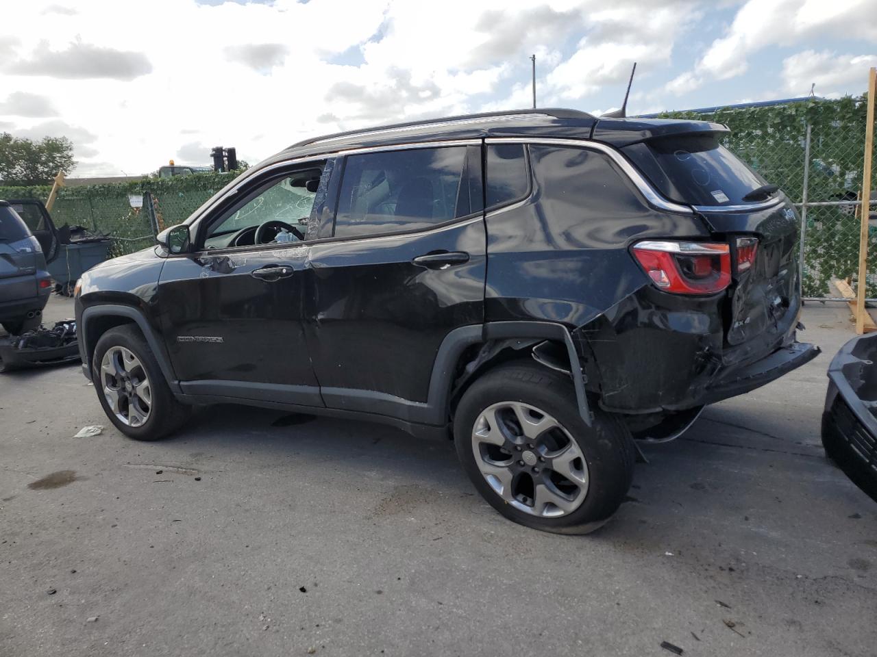 2018 Jeep Compass Limited vin: 3C4NJDCB0JT147298