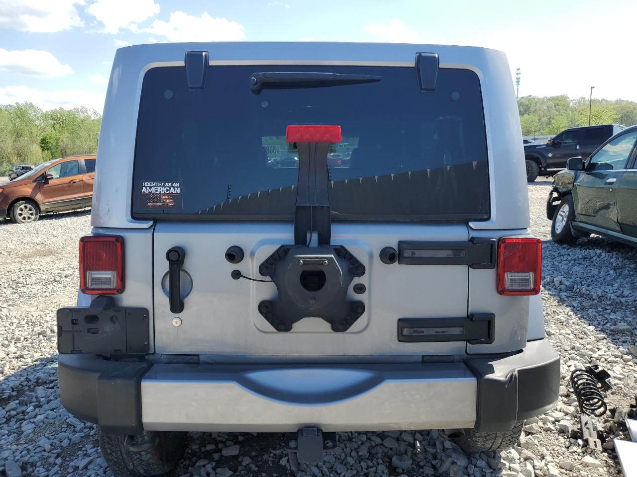 1C4BJWEGXGL261420 2016 Jeep Wrangler Unlimited Sahara