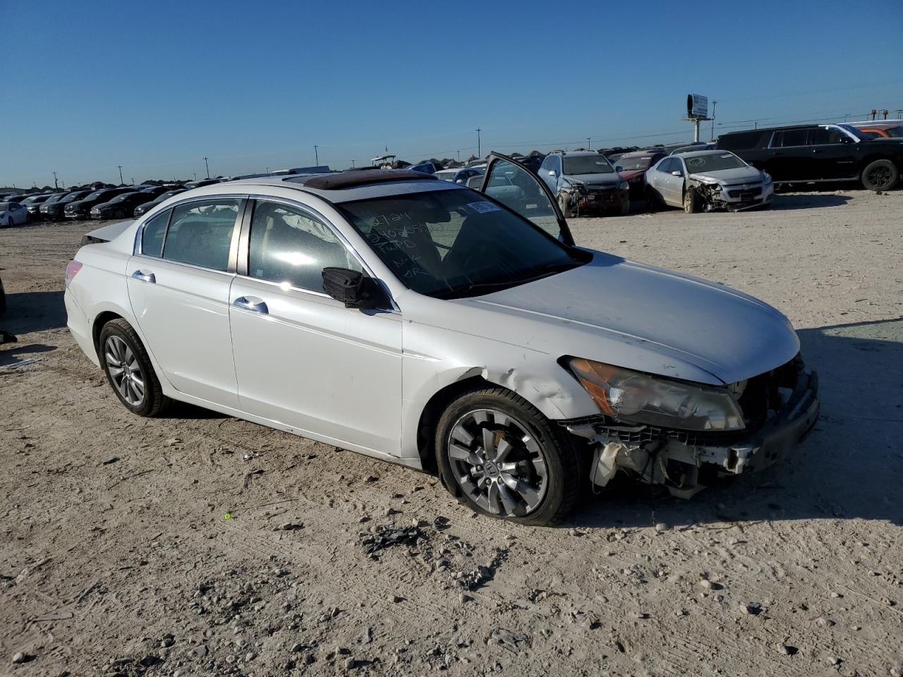 2012 Honda Accord Exl vin: 1HGCP3F83CA029497