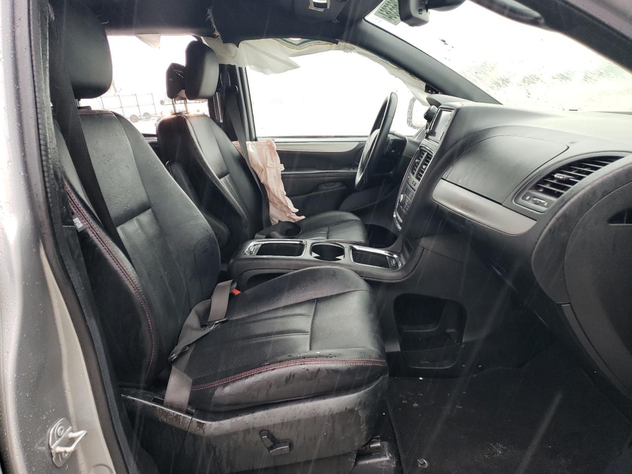 2C4RDGEG6JR335846 2018 Dodge Grand Caravan Gt