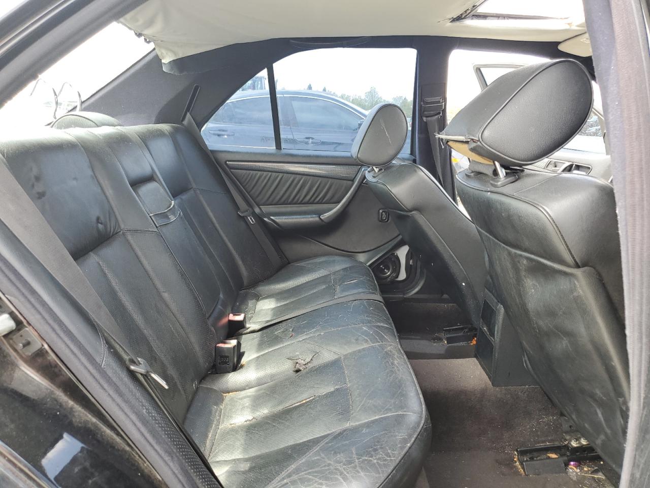 wdbha24g1xa740159 WDBHA24G1XA740159 1999 Mercedes-Benz C 230