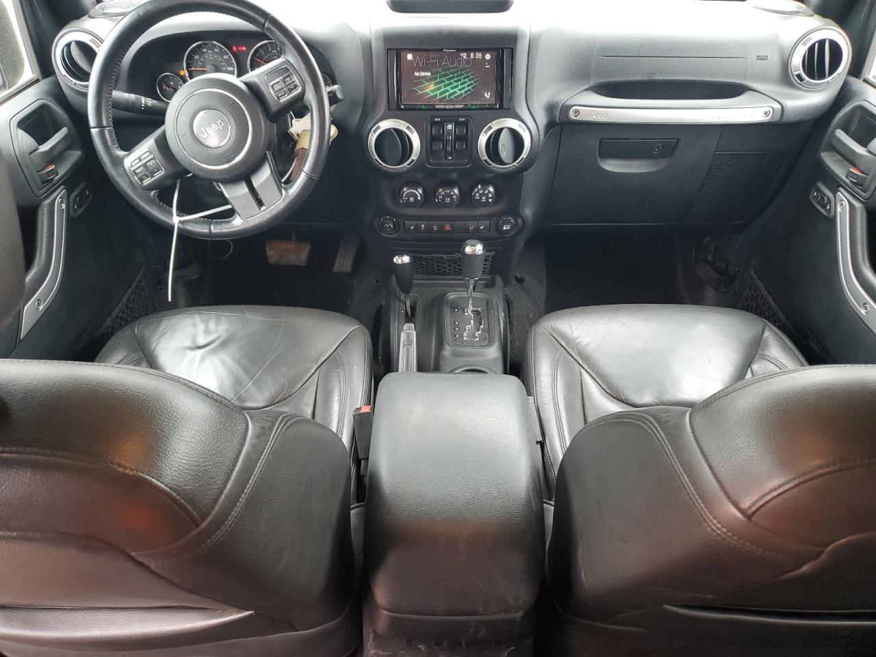 1C4BJWEG5GL250101 2016 Jeep Wrangler Unlimited Sahara