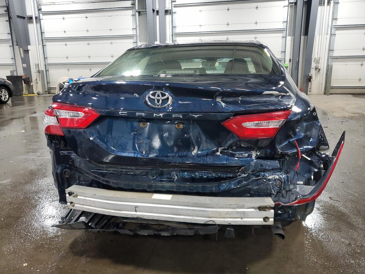 2018 Toyota Camry L vin: JTNB11HK3J3034981