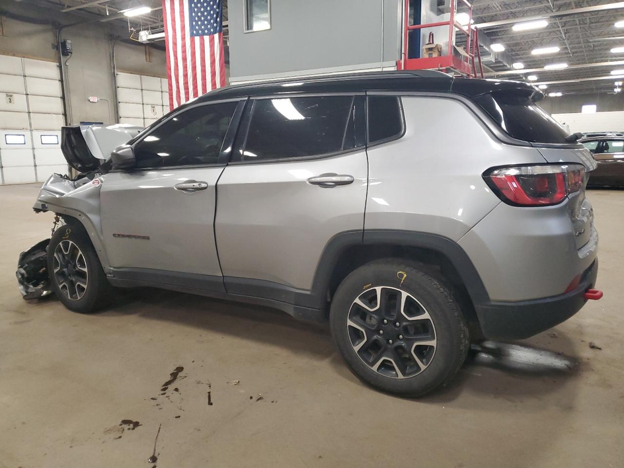 3C4NJDDB2LT207812 2020 Jeep Compass Trailhawk