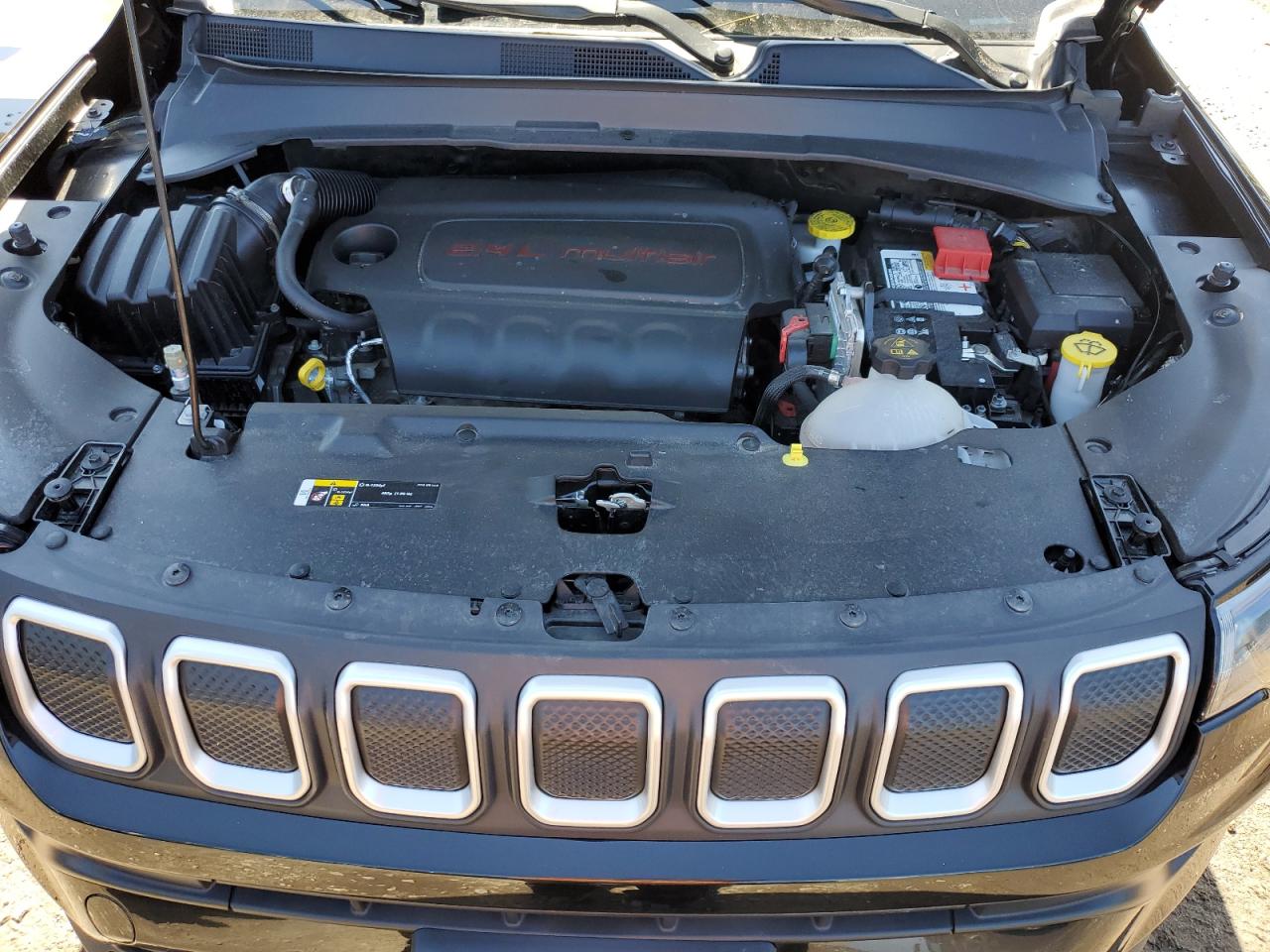 3C4NJDBB2NT153515 2022 Jeep Compass Latitude