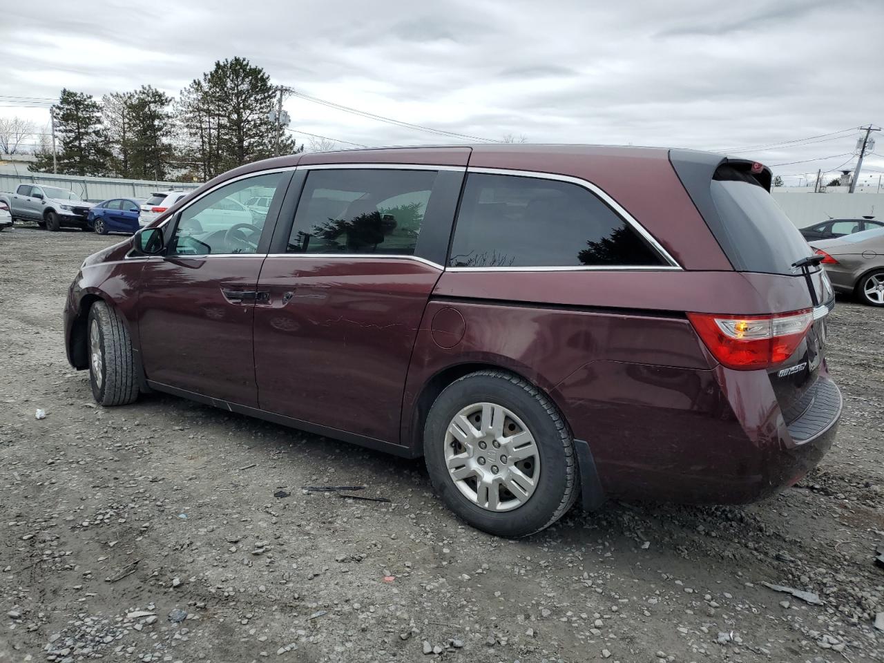 5FNRL5H28BB057942 2011 Honda Odyssey Lx