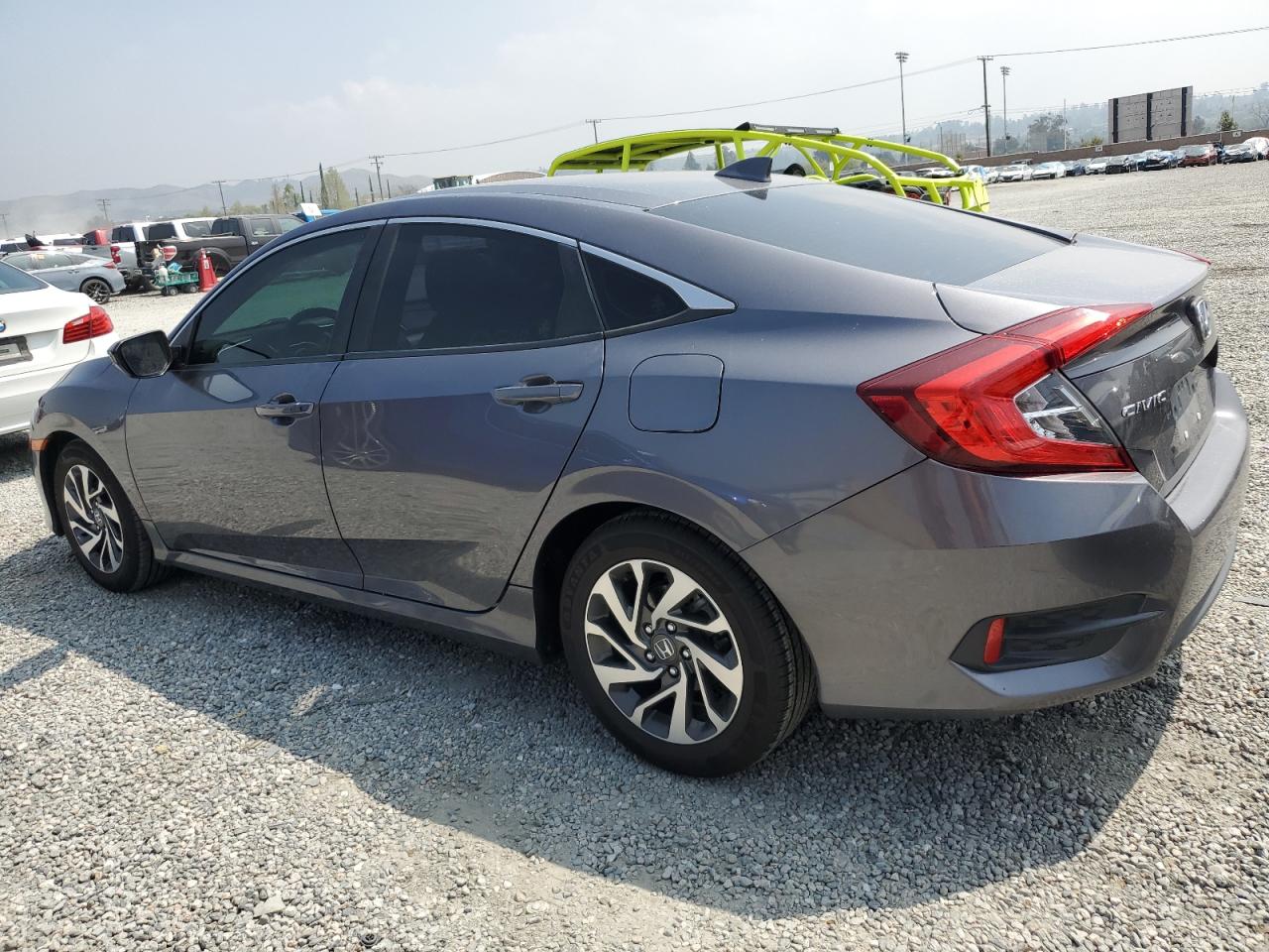 19XFC2F75JE209177 2018 Honda Civic Ex