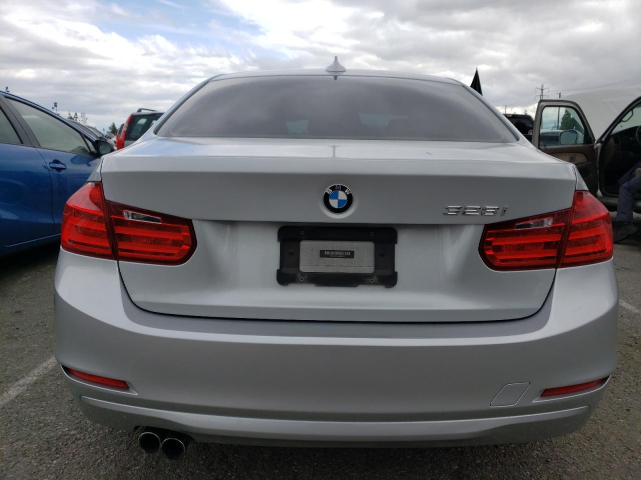 WBA3A5C52FF609611 2015 BMW 328 I