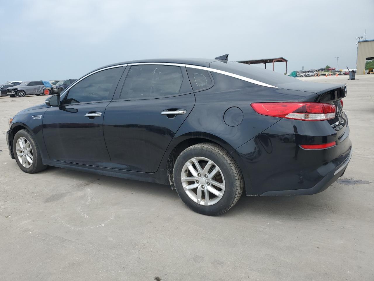 2019 Kia Optima Lx vin: 5XXGT4L34KG321107