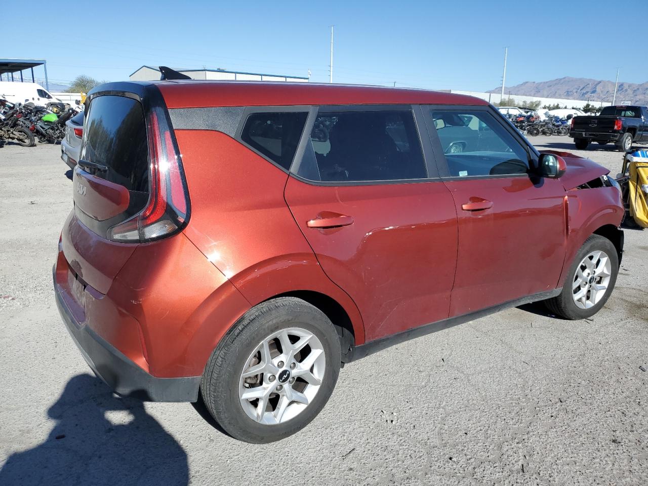 KNDJ23AU9P7187841 2023 Kia Soul Lx