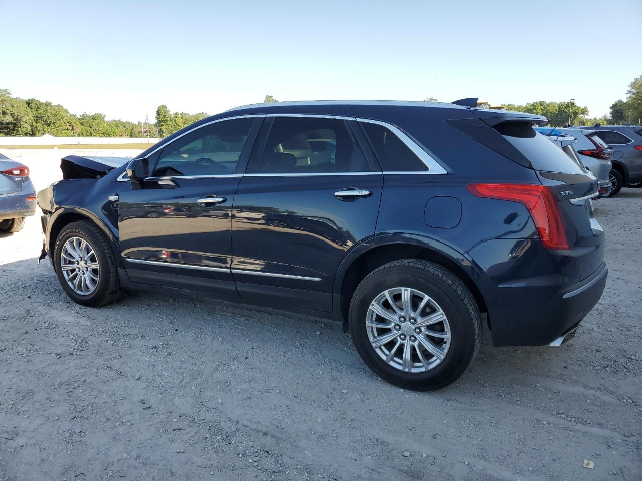 1GYKNARSXHZ255180 2017 Cadillac Xt5