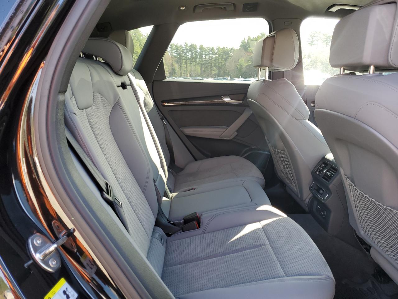 WA1B4AFYXN2116361 2022 Audi Sq5 Premium Plus