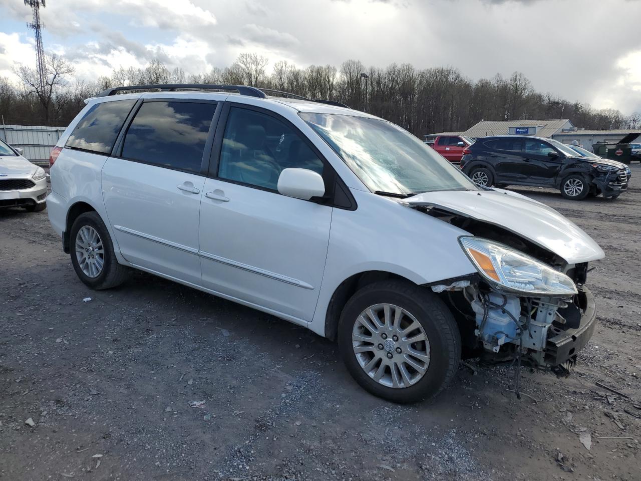 5TDZA22C44S093857 2004 Toyota Sienna Xle