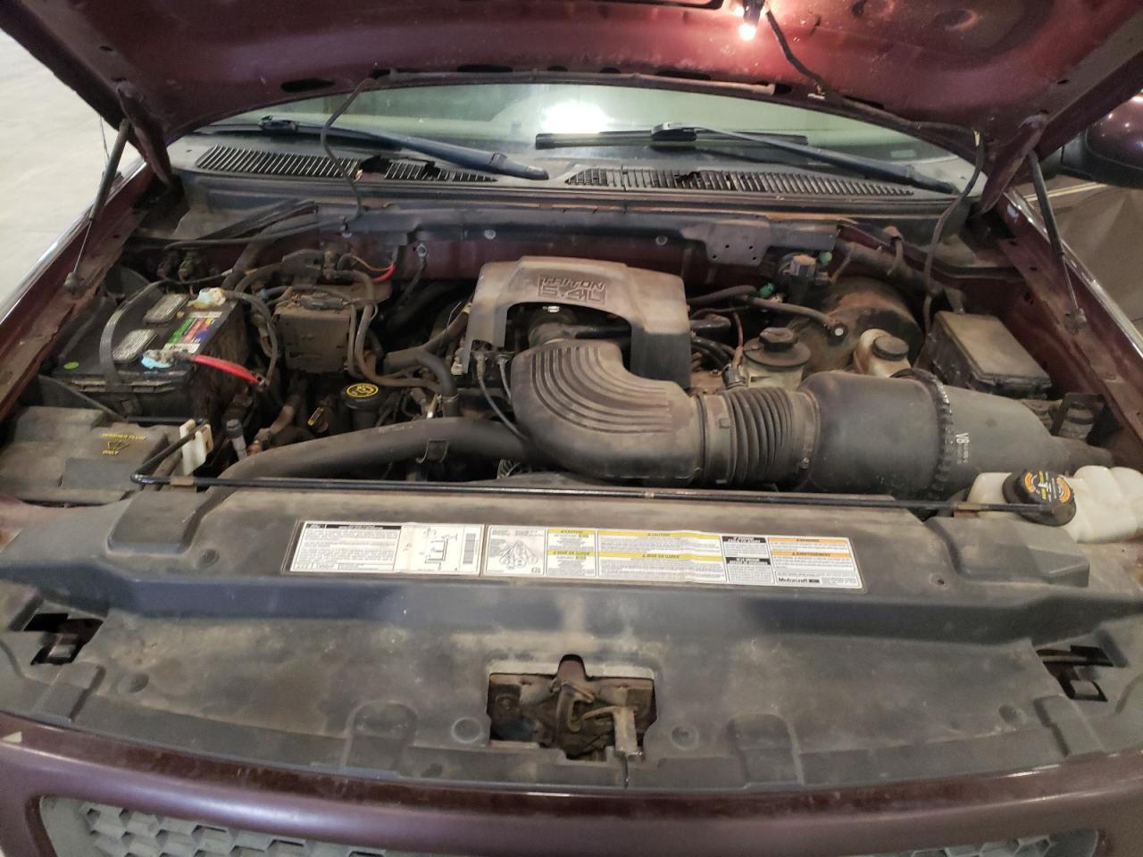 1FTRX18L8YNB68779 2000 Ford F150