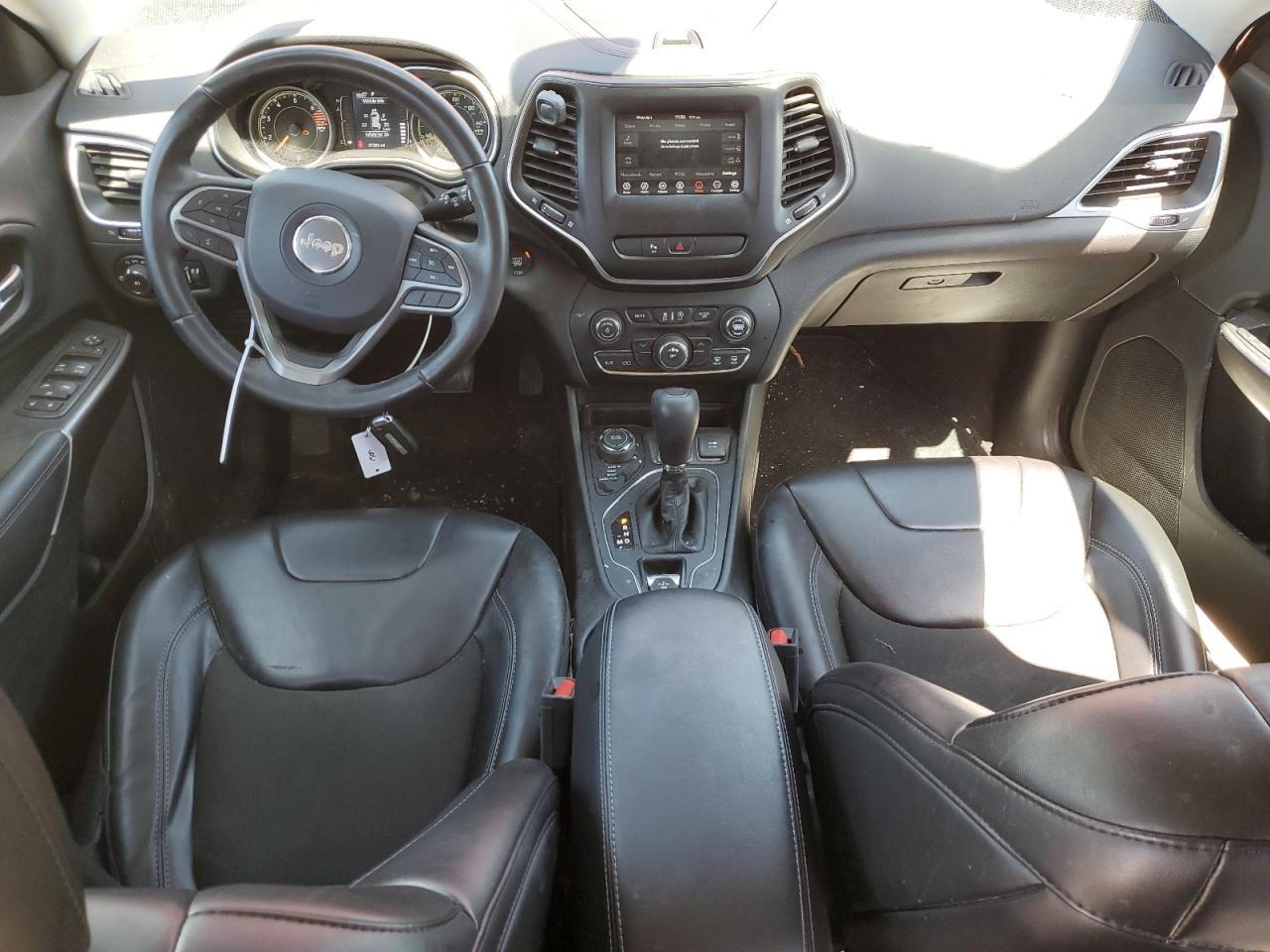 1C4PJMLB1KD287411 2019 Jeep Cherokee Latitude Plus