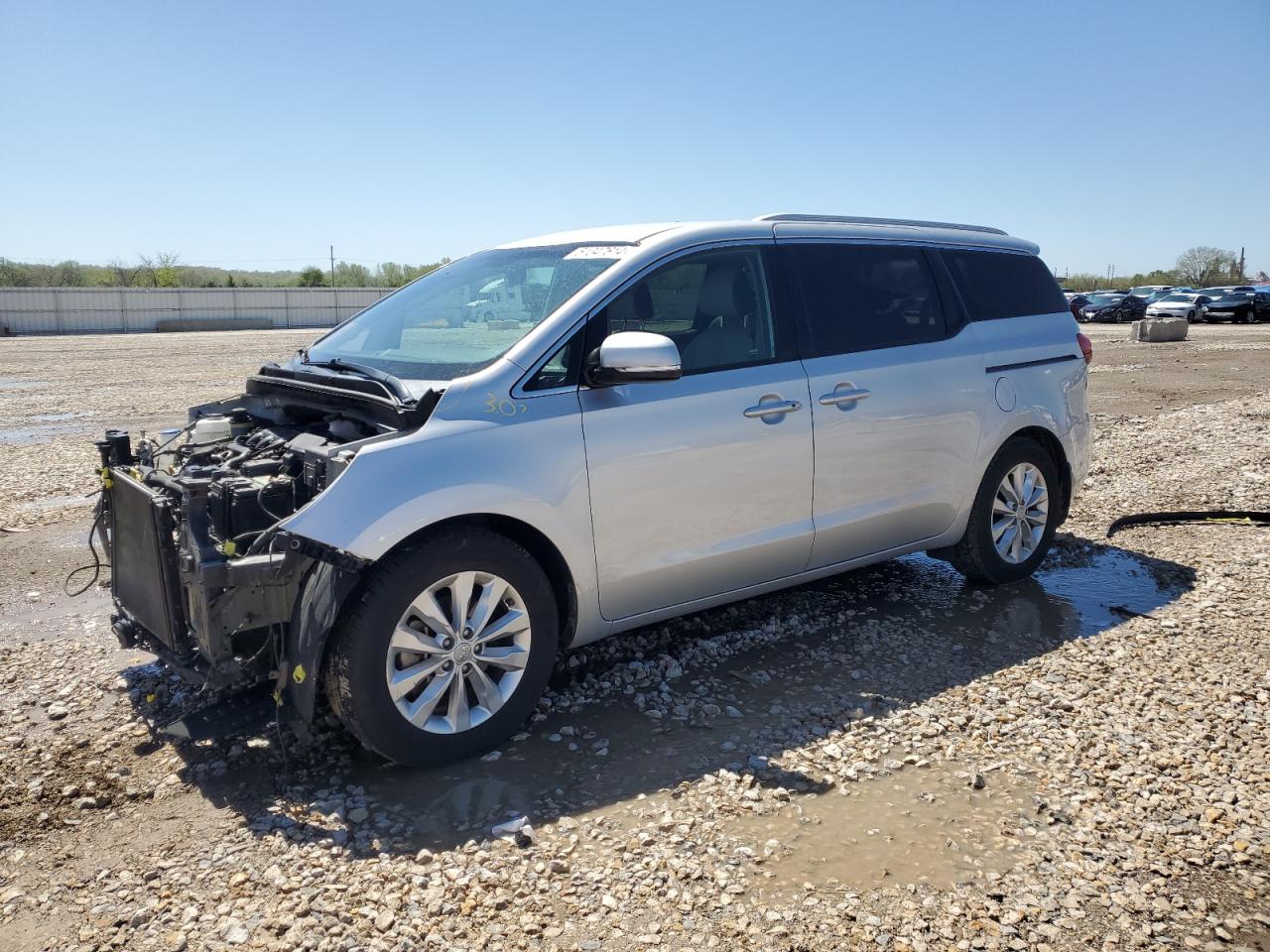 KNDMC5C17J6363498 2018 Kia Sedona Ex