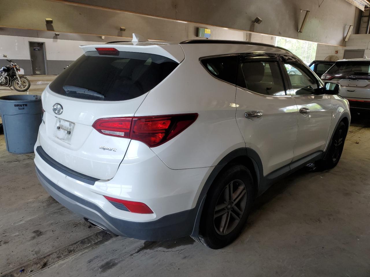 5NMZU3LB1HH006959 2017 Hyundai Santa Fe Sport