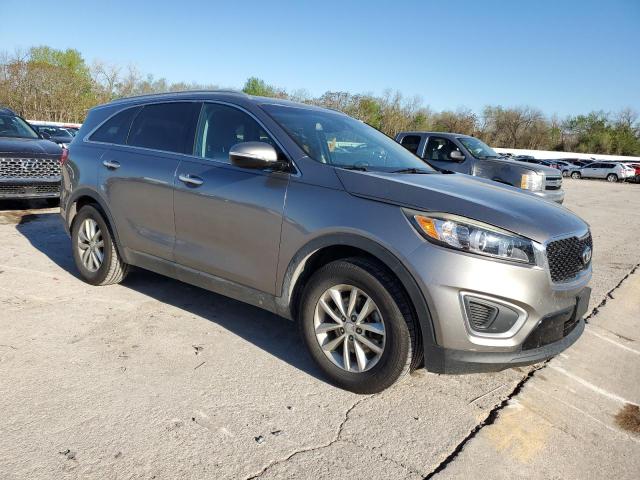 2017 Kia Sorento - Image 4
