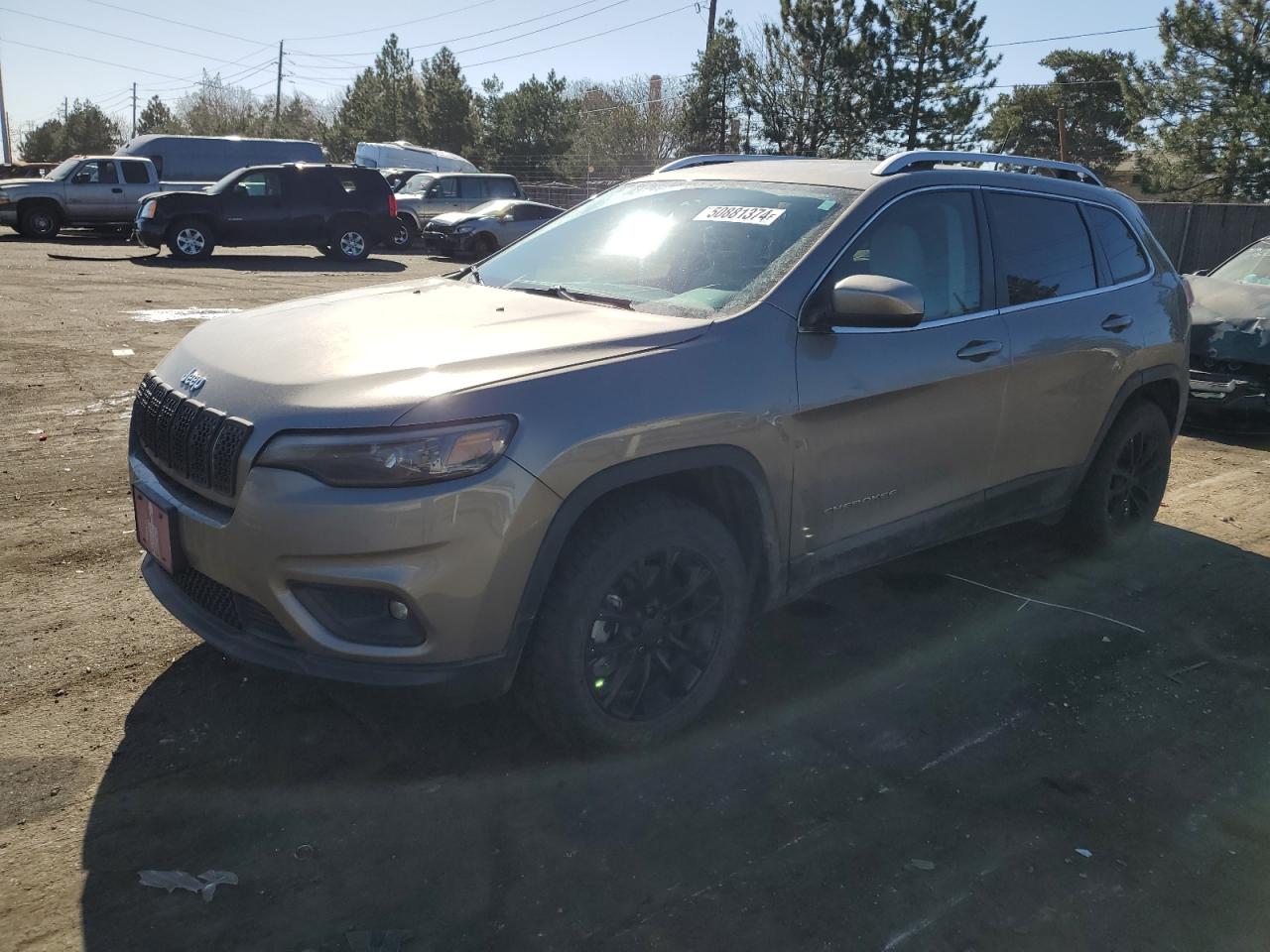 2019 Jeep Cherokee Latitude vin: 1C4PJMCX5KD155862