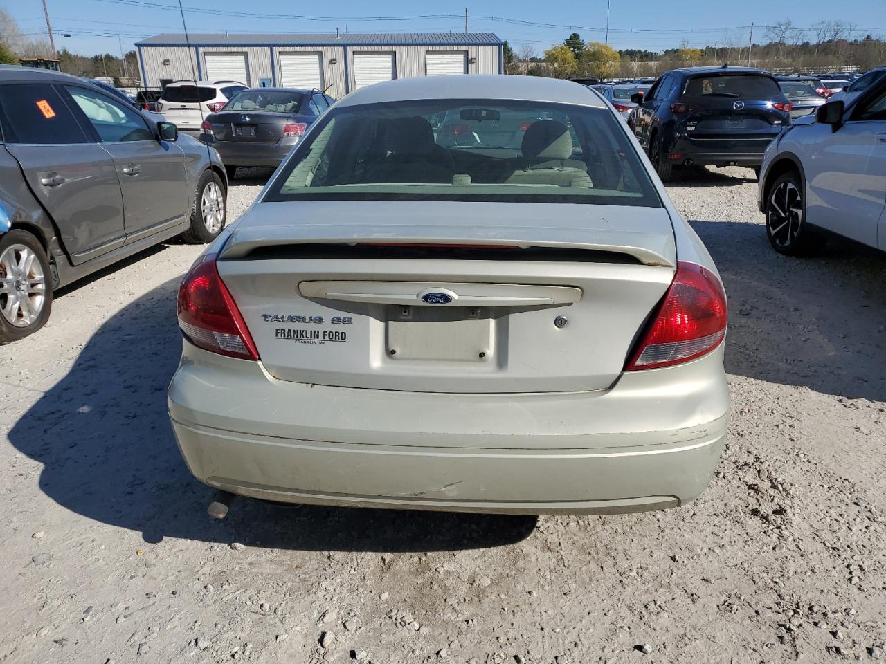 1FAFP53255A181765 2005 Ford Taurus Se