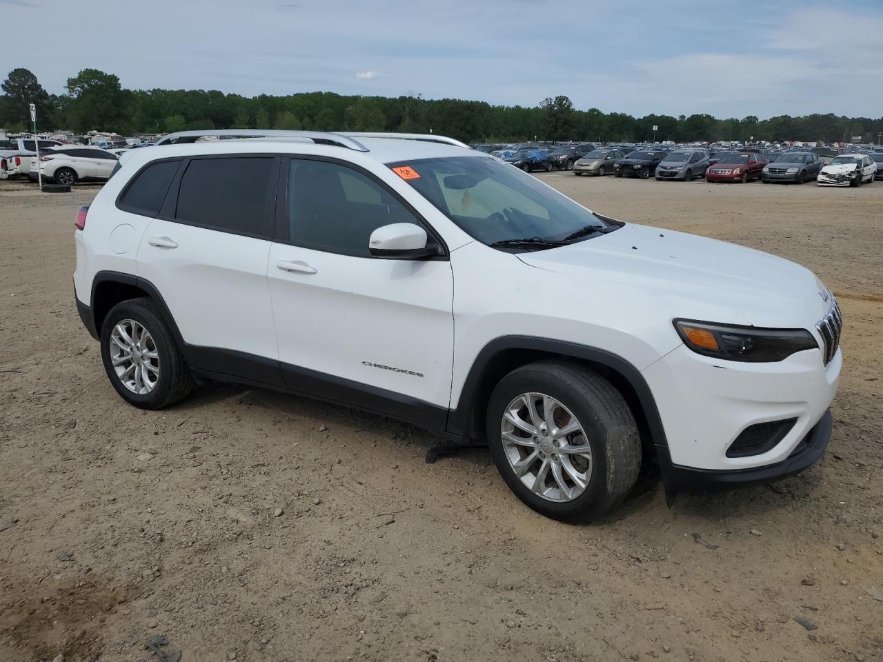 2021 Jeep Cherokee Latitude vin: 1C4PJLCB5MD168760