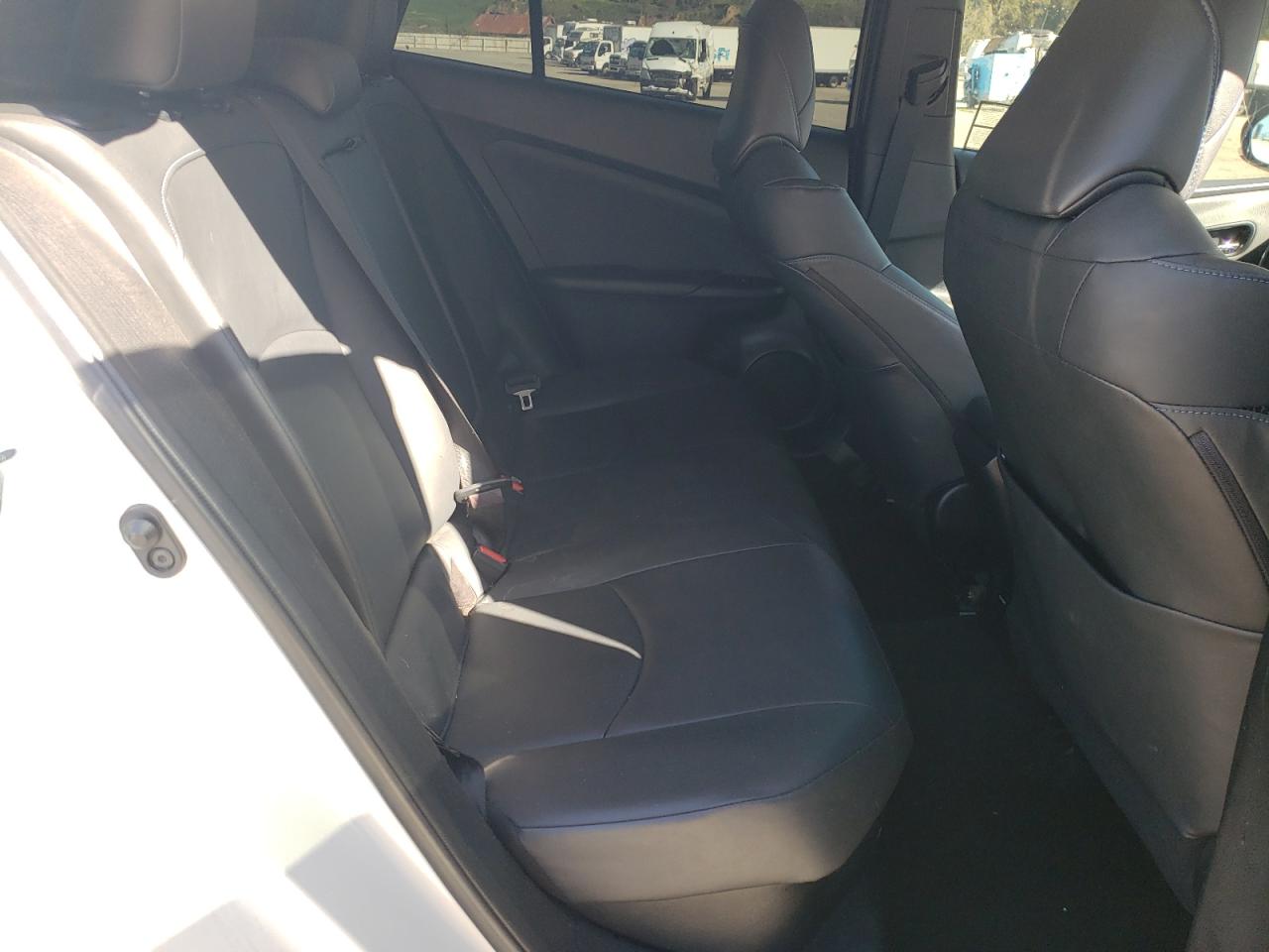 JTDKARFU1G3518955 2016 Toyota Prius