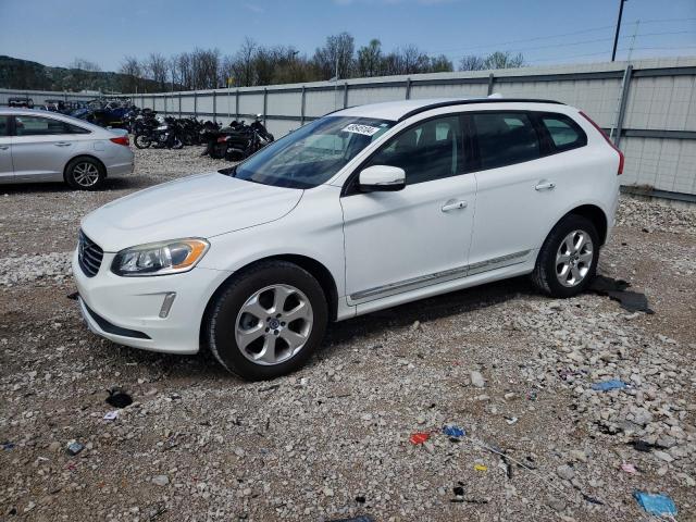 Lot #2443008197 2016 VOLVO XC60 T5 salvage car