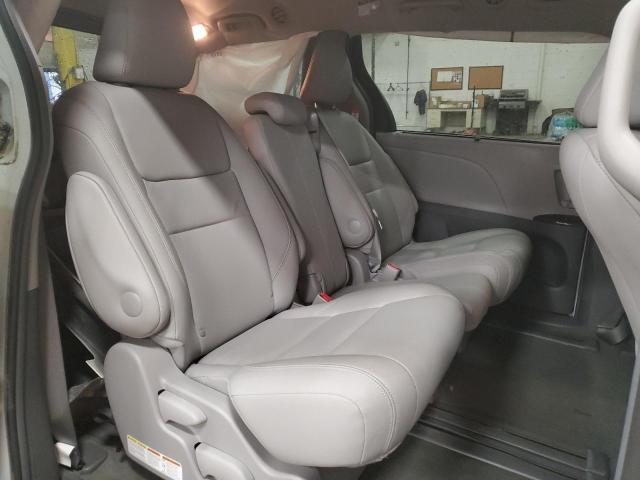 2017 TOYOTA SIENNA XLE - 5TDYZ3DC7HS801256